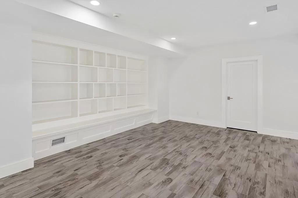 Custom Home Oakville 023