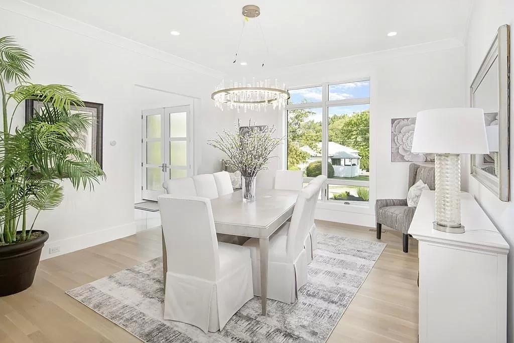 Custom Home Oakville 025