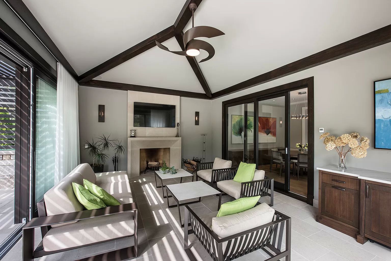 Custom House Oakville 003