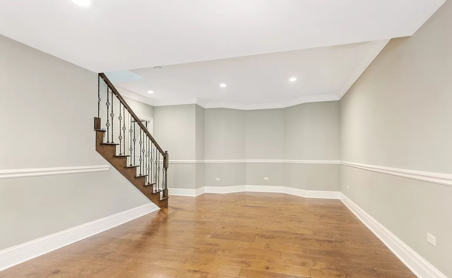 Custom House Richmond Hill012