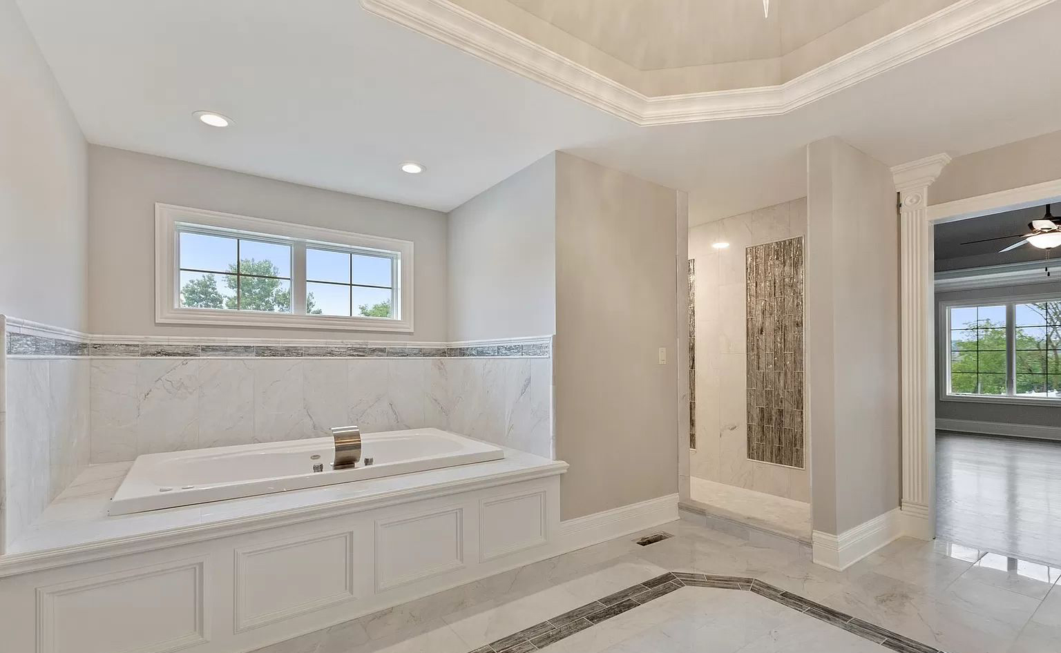 Custom House Richmond Hill026