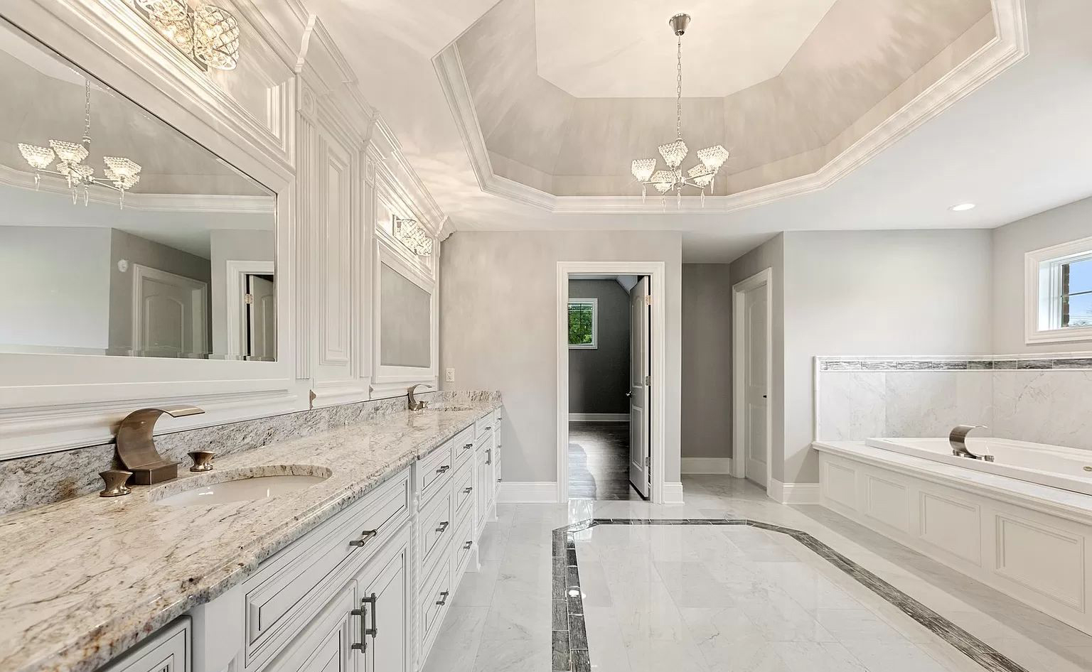 Custom House Richmond Hill032