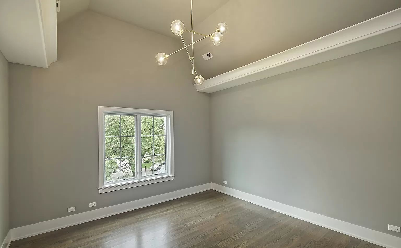 Custom House Vaughan 002